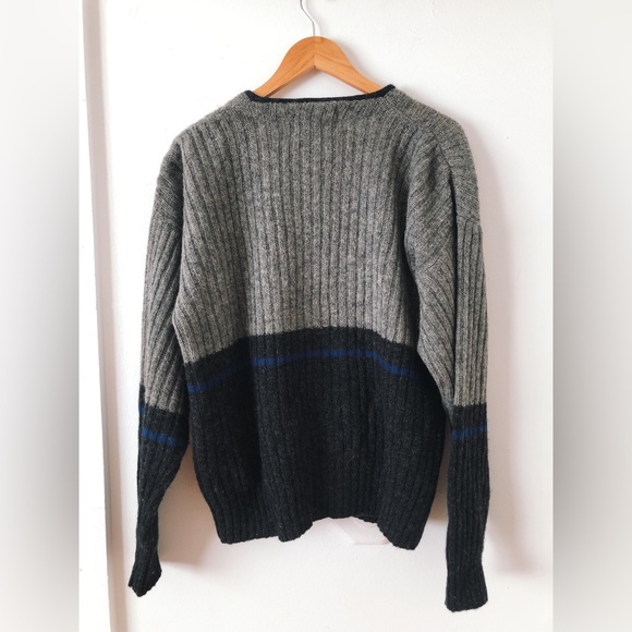 Vintage 80s Yves Saint Laurent Wool Cardigan / Vintage YSL Sweater - Picture 5 of 11